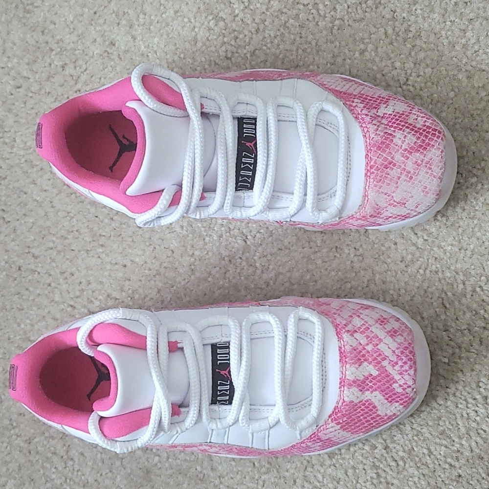 Wms air jordan 11 retro low ' Pink Snakeskin '